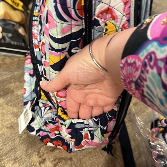 Essential Large Backpack - Click on details below - Picture 6 of 10